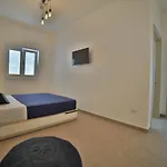 Apartamento Giaro' *