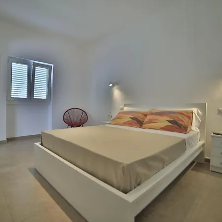 Apartment Giaro' *